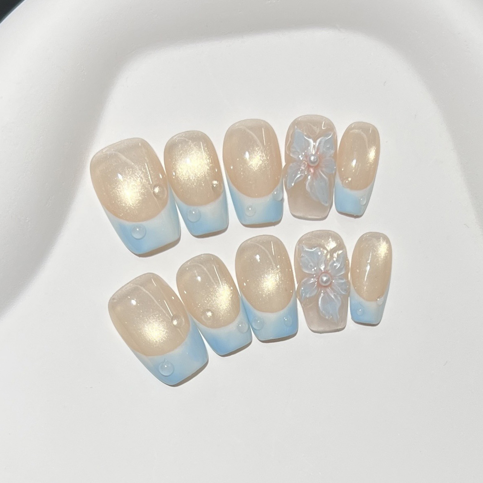 10枚入り フレンチブルー グロッシー フローラル プレスオ - Resin Art Diy のレビューと価格