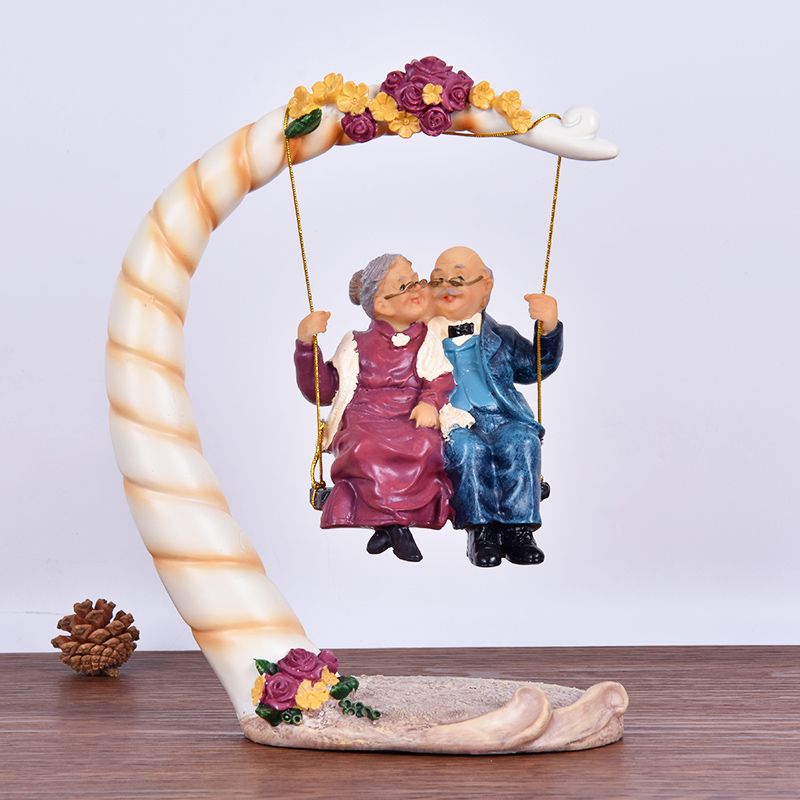 中国のスイング老夫婦樹脂製置物装飾品結婚記念日ギフトホーム寝 - Resin Art Gift For Anniversary のレビューと価格