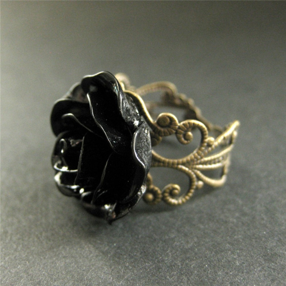 気質レトロ黒樹脂ステレオローズフラワーゴールドカラー中空オー - Resin Art Ring のレビューと価格
