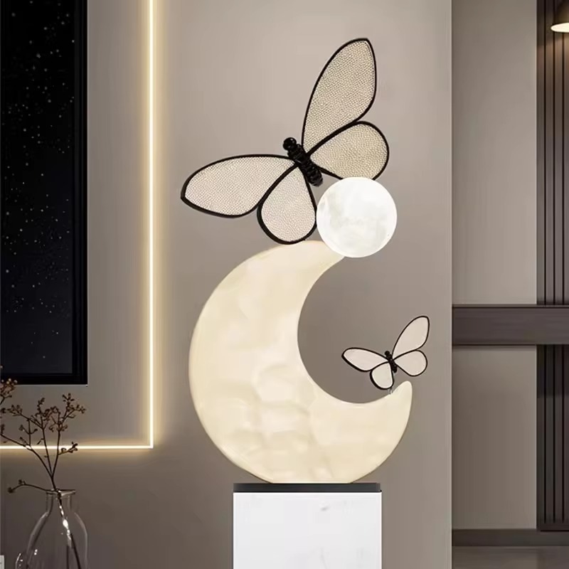 モダンラグジュアリー樹脂製蝶彫刻フロアランプ、アールデコデザ - Resin Art Floor Design のレビューと価格