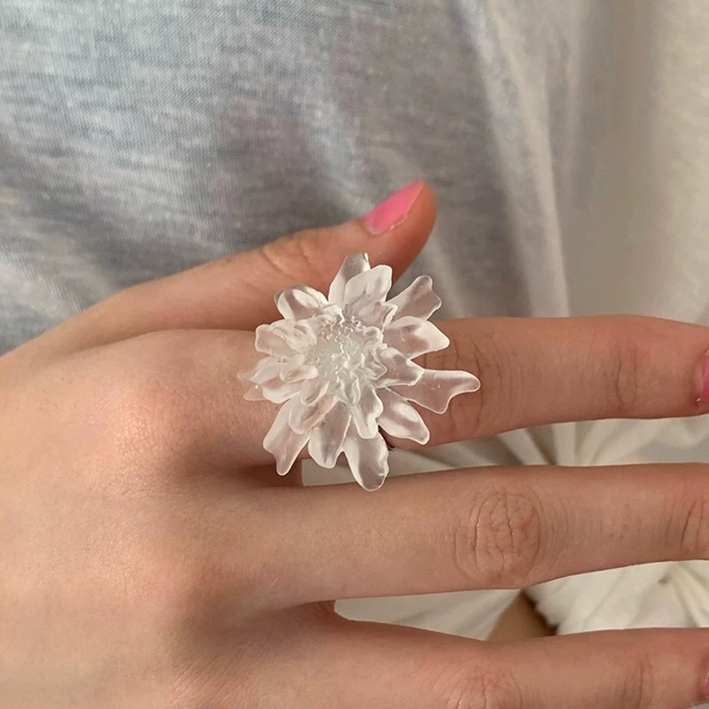 Huanzhi 白透明つや消し樹脂フラワーリングシンプルな  - Resin Art Ring のレビューと価格