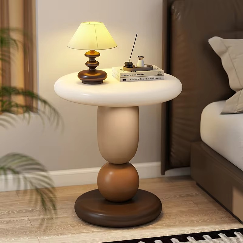 フォークアートデザインのクリエイティブな樹脂製ナイトスタンド - Resin Art Floor Design のレビューと価格