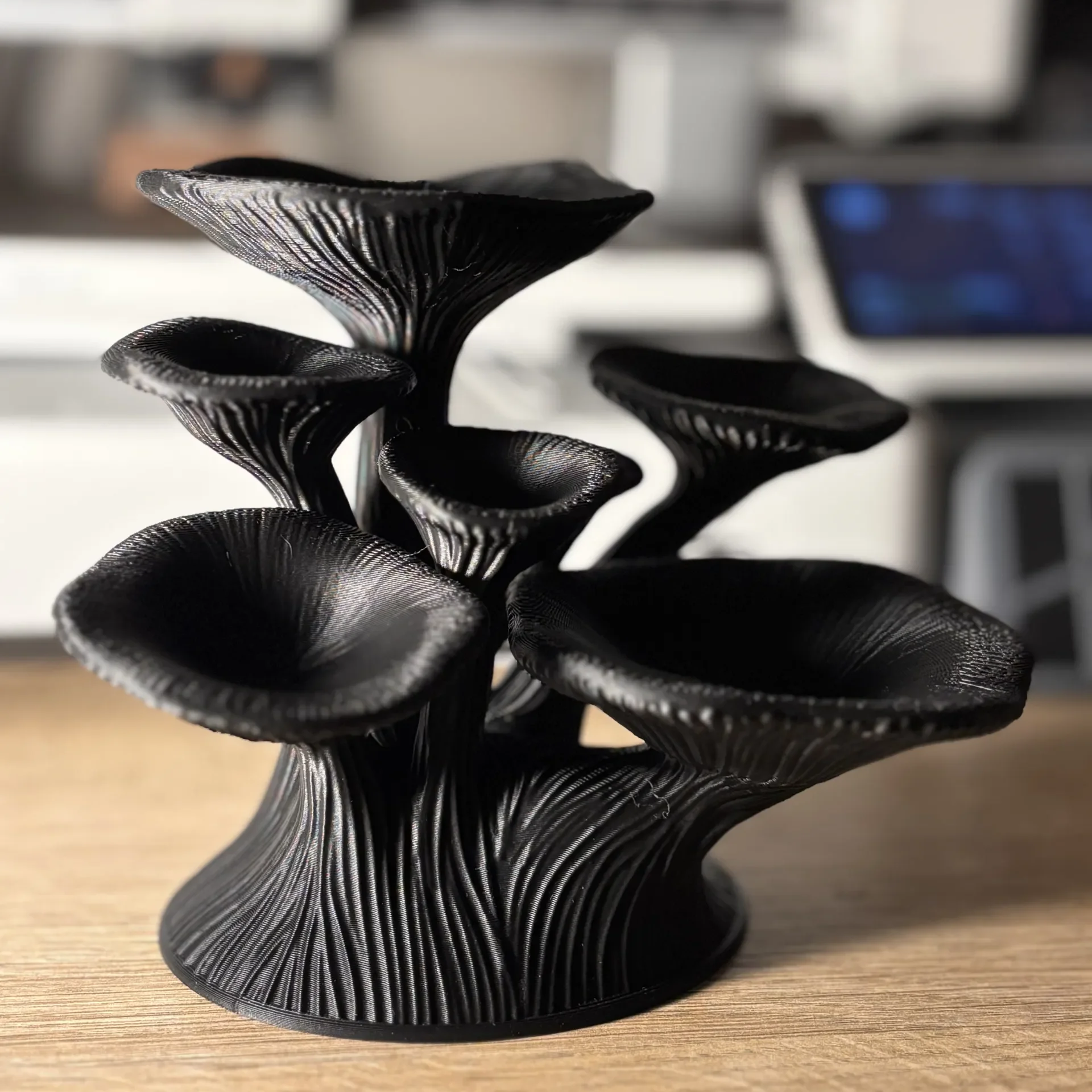 3Dプリントされたキノコ型の棚、壁掛け用のかわいいジュエリー - Resin Art Ring のレビューと価格